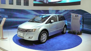 Buffet-Backed BYD Fined For Hiring Chinese Workers In LA At $1.50/Hour